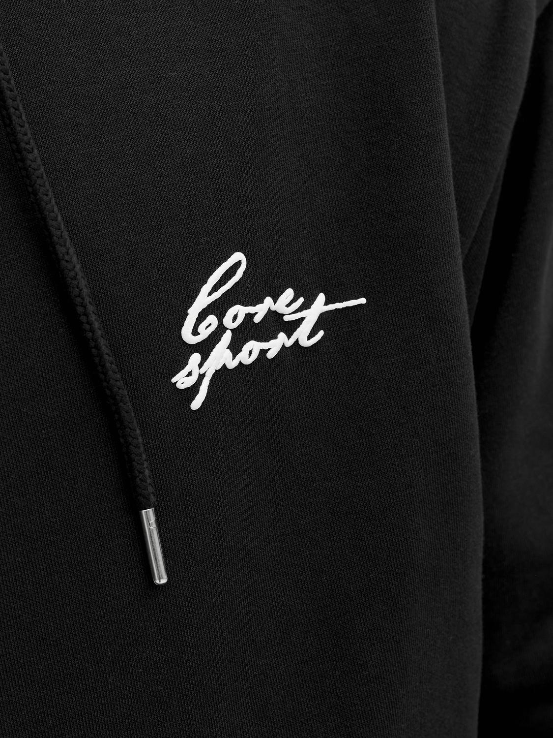 model_shot-detail